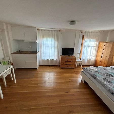 Stres-Less Sunny Apartments Kobarid Bagian luar foto