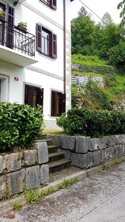 Stres-Less Sunny Apartments Kobarid Bagian luar foto