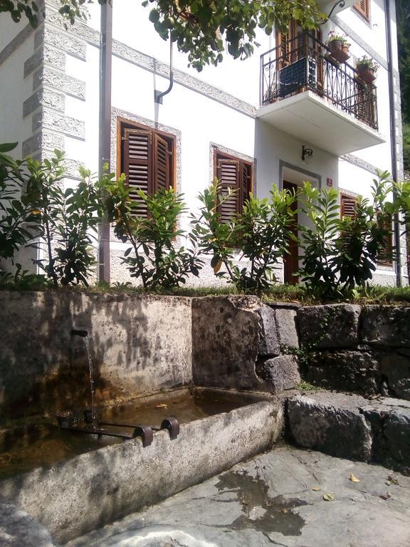 Stres-Less Sunny Apartments Kobarid Bagian luar foto